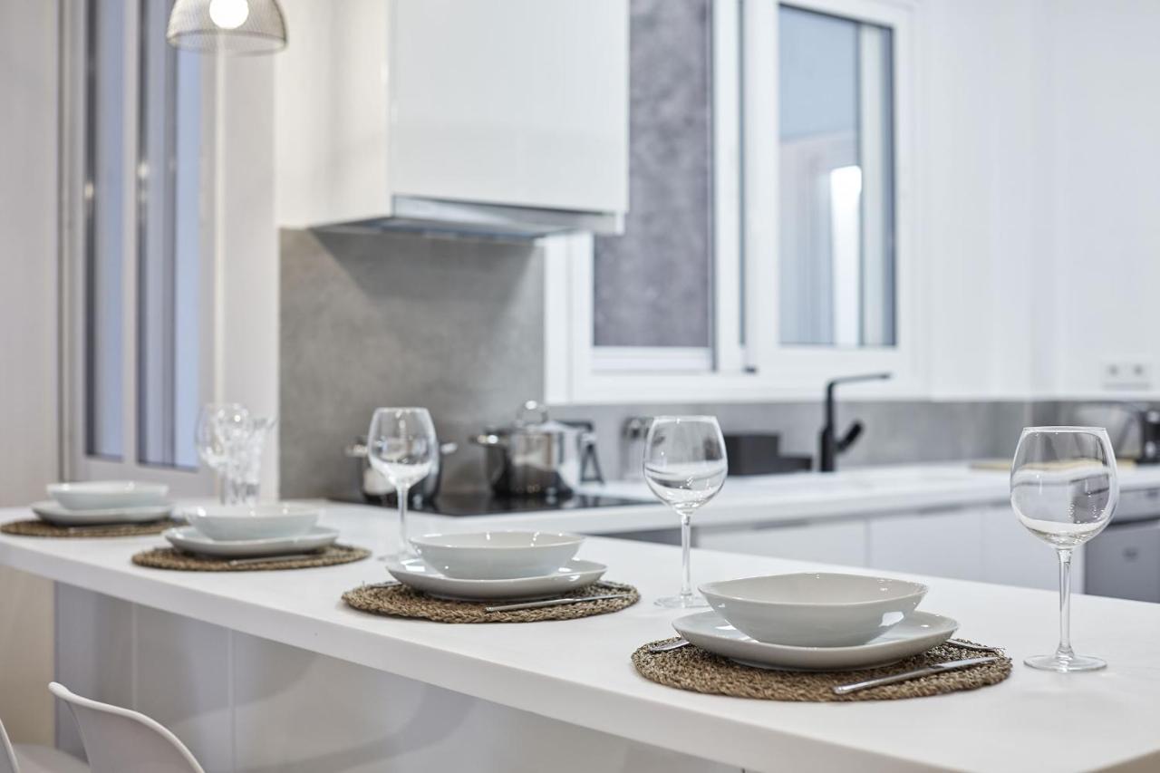 Kolonaki Square Executive Apartment Афины Экстерьер фото